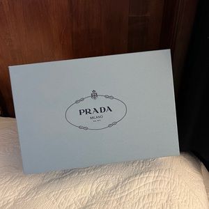 PRADA empty Box